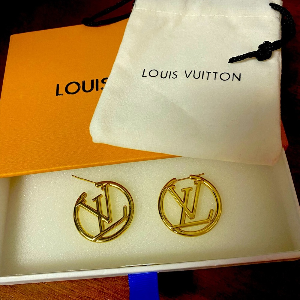 Gold Initial Hoop earrings